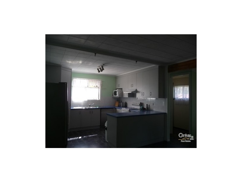 40 Wistari Street, Gladstone QLD 4680