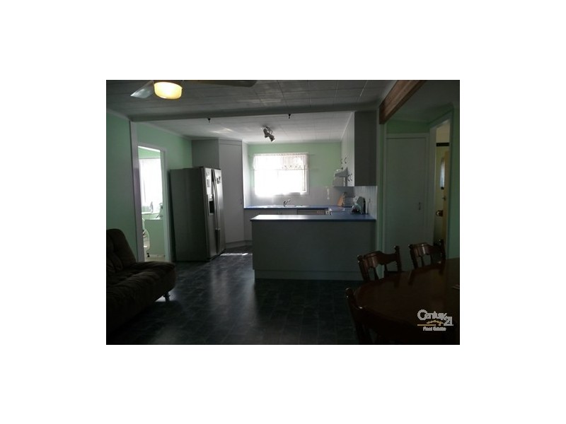 40 Wistari Street, Gladstone QLD 4680