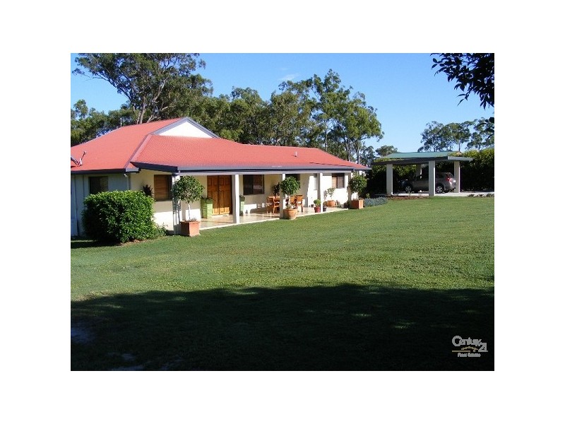 10 Yacht Road, Tannum Sands QLD 4680