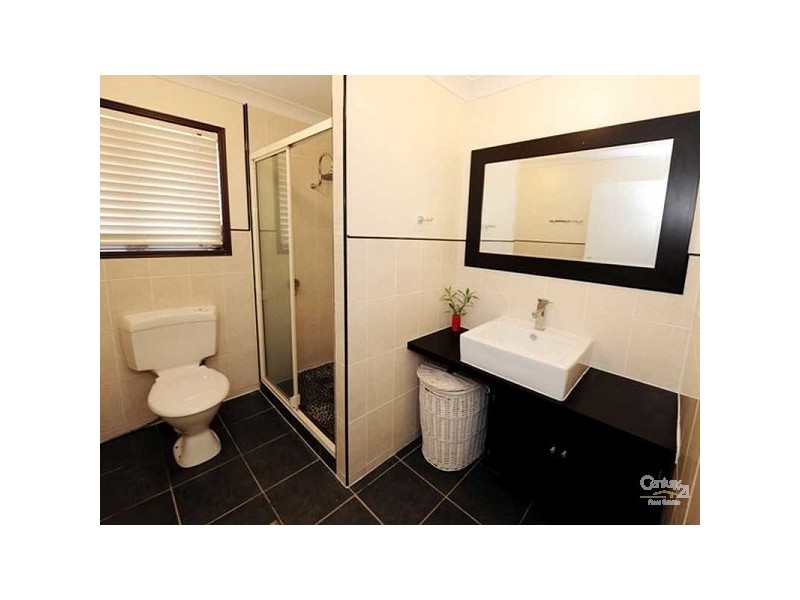 10 Yacht Road, Tannum Sands QLD 4680