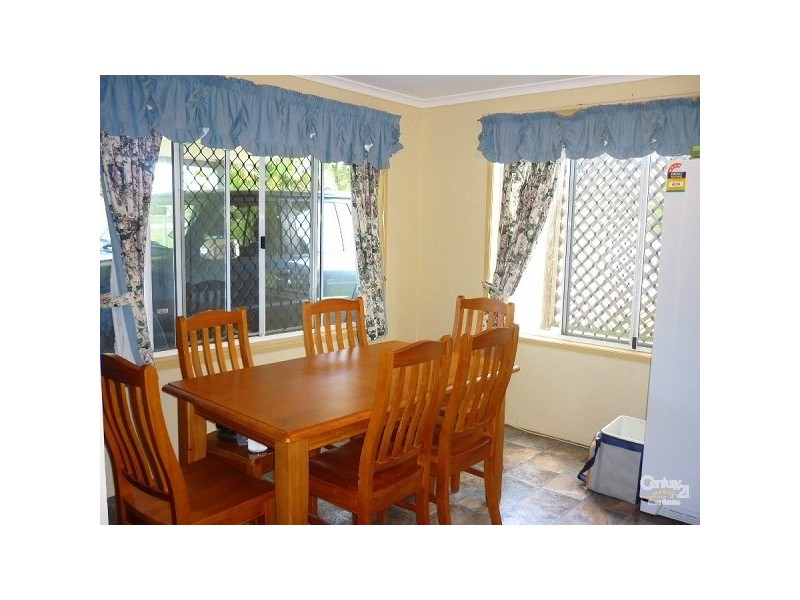 21 Malpas Avenue, Boyne Island QLD 4680