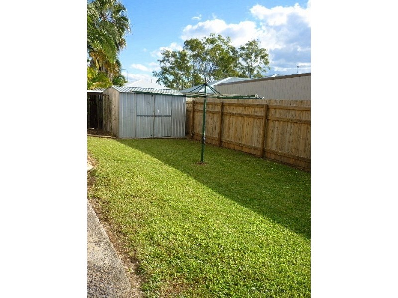 21 Malpas Avenue, Boyne Island QLD 4680