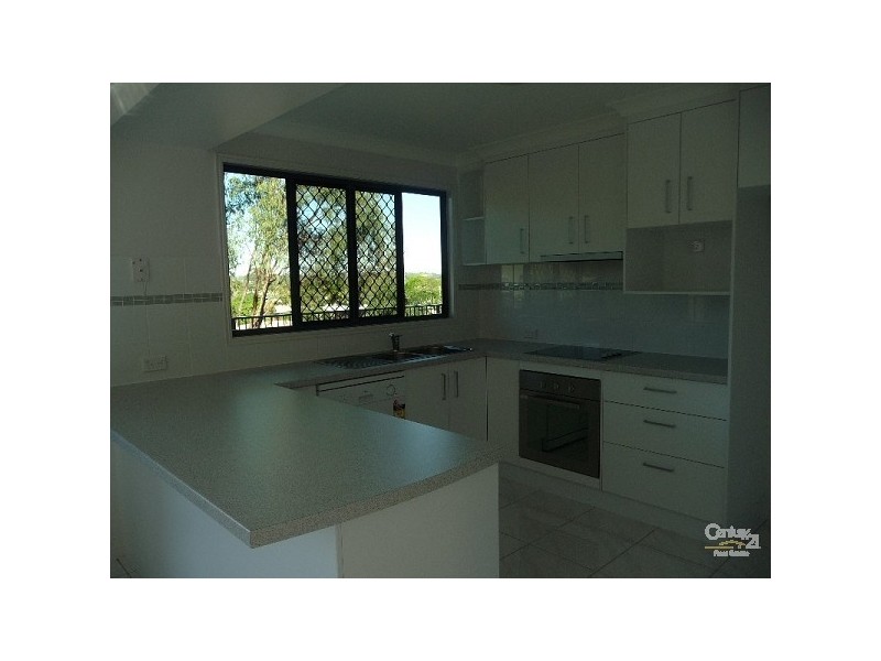 31 Herbertson Street, Gladstone QLD 4680