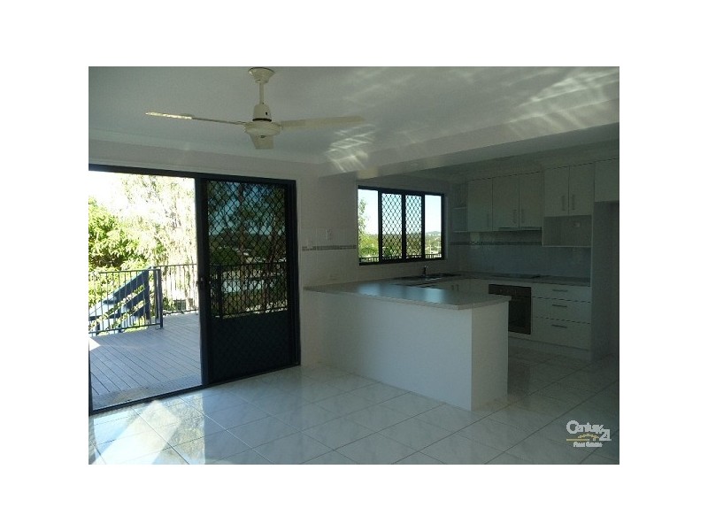 31 Herbertson Street, Gladstone QLD 4680