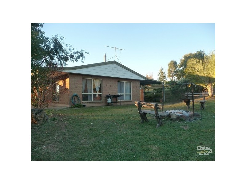 91 Langmorn School Road, Ambrose QLD 4695