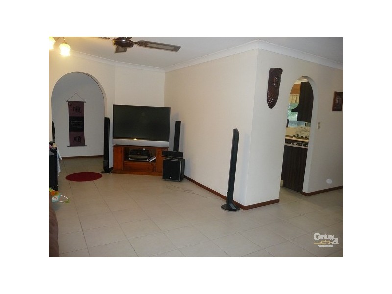 91 Langmorn School Road, Ambrose QLD 4695