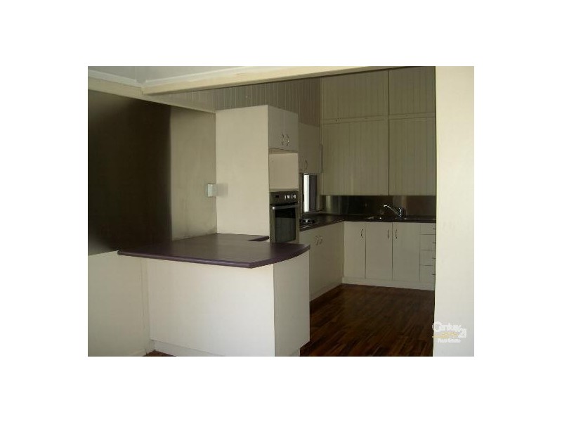 33 William Street, Gladstone City QLD 4680