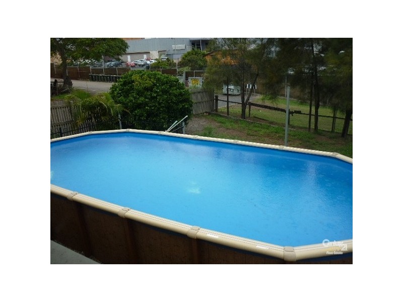 33 William Street, Gladstone City QLD 4680