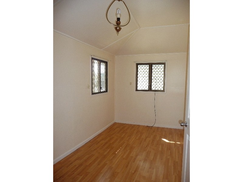 143 Off Street, South Gladstone QLD 4680