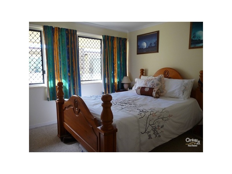 73 Beak Street, New Auckland QLD 4680