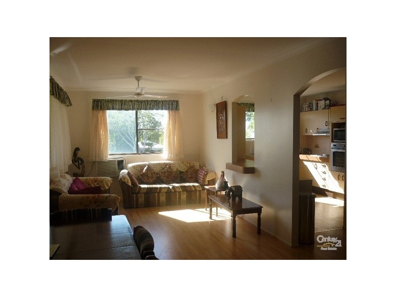 2 Golding Street, Gladstone QLD 4680