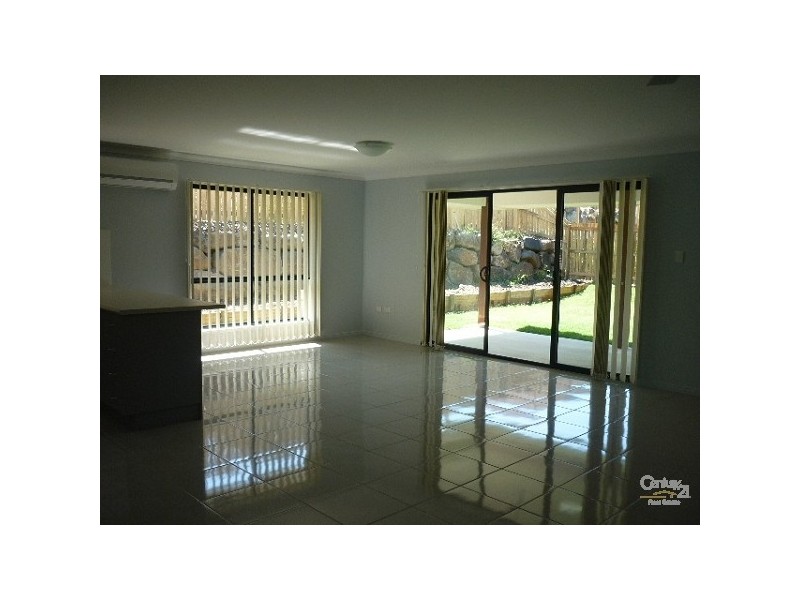 6 Melaleuca Drive, Gladstone QLD 4680