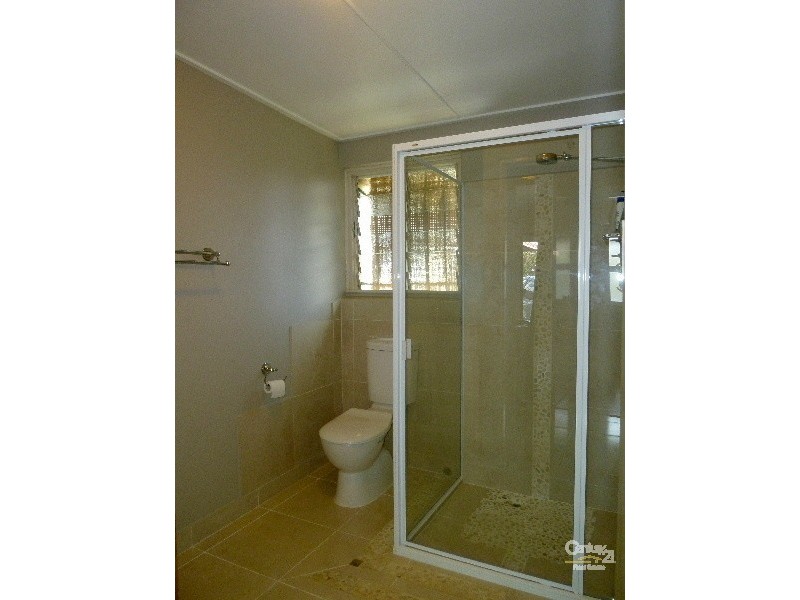 4/10 View Street, Gladstone QLD 4680