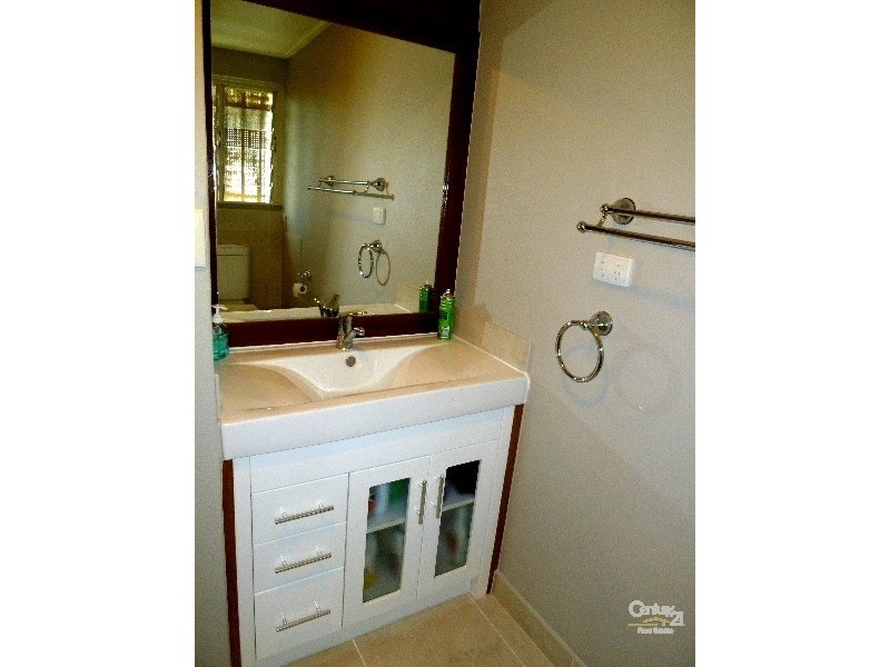 4/10 View Street, Gladstone QLD 4680