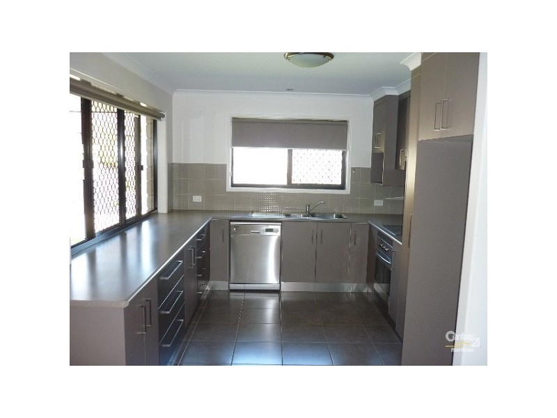 2/11 Sun Court, Calliope QLD 4680