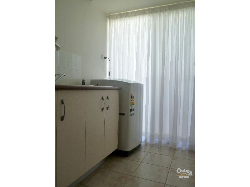 1/42 Golfview Drive, Boyne Island QLD 4680