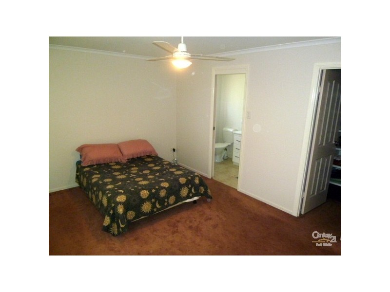 1/42 Golfview Drive, Boyne Island QLD 4680