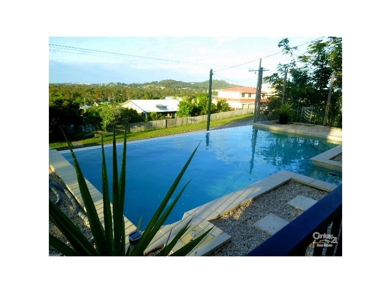 3 Cockatoo Drive, New Auckland QLD 4680