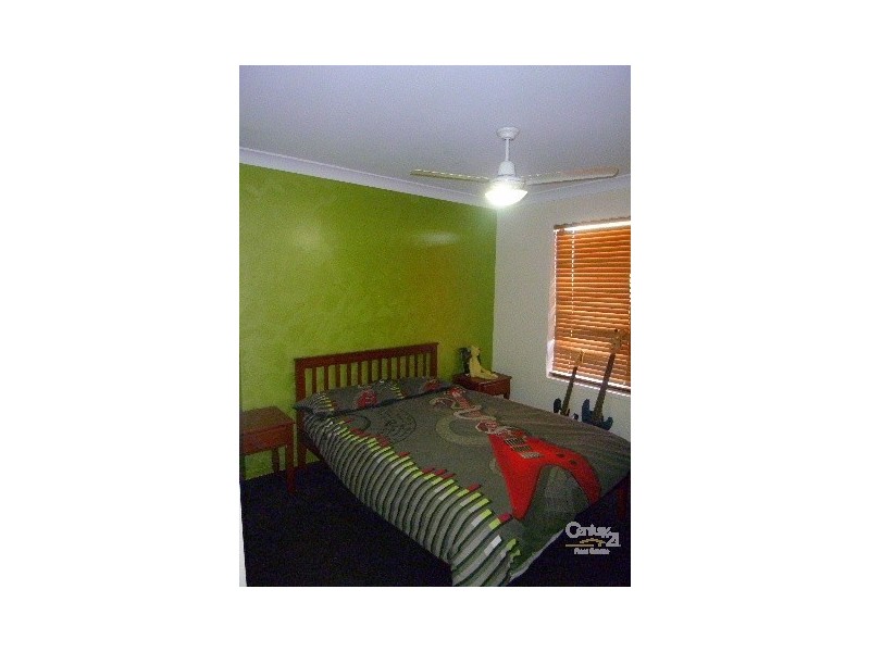 3 Cockatoo Drive, New Auckland QLD 4680