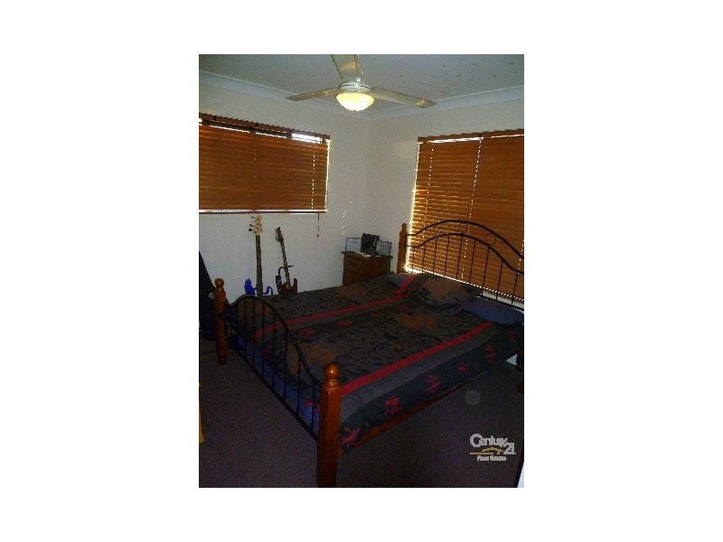 3 Cockatoo Drive, New Auckland QLD 4680