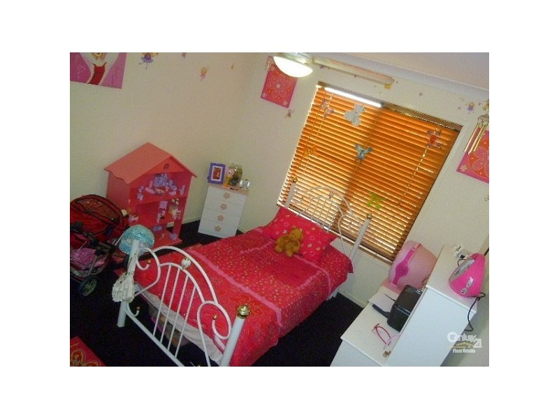 3 Cockatoo Drive, New Auckland QLD 4680