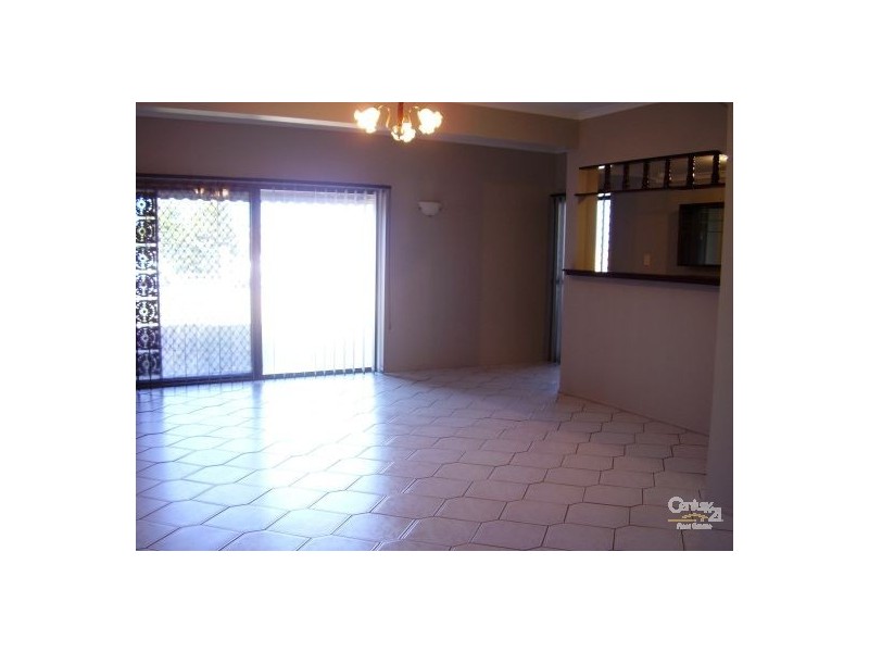 7 The Esplanade, Gladstone QLD 4680