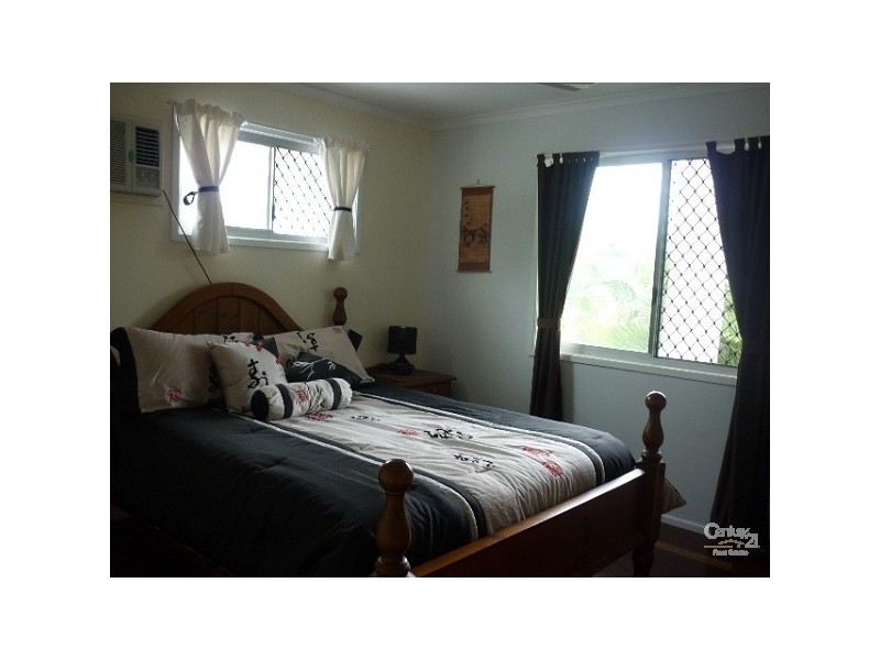 27 Cedar Street, Gladstone QLD 4680