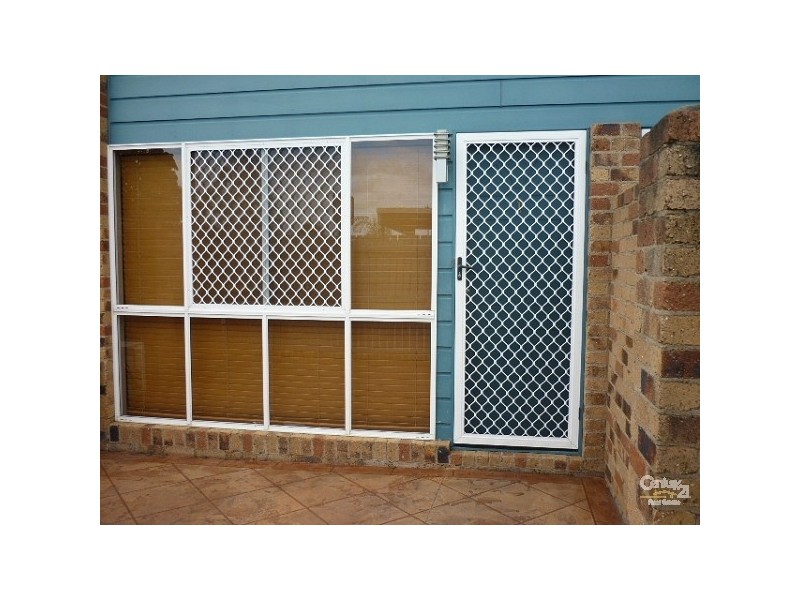 1/10 Chapman Drive, Clinton QLD 4680