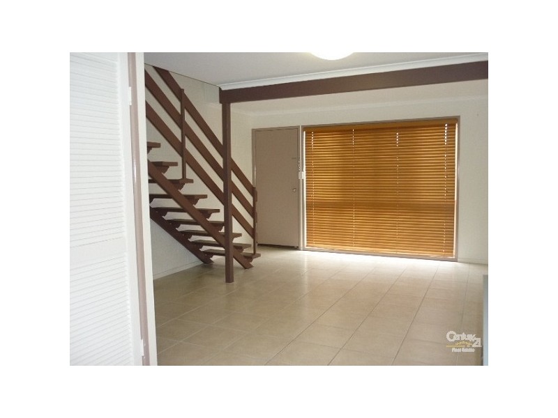 1/10 Chapman Drive, Clinton QLD 4680