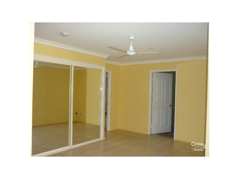 1/79 Col Brown Avenue, Gladstone QLD 4680