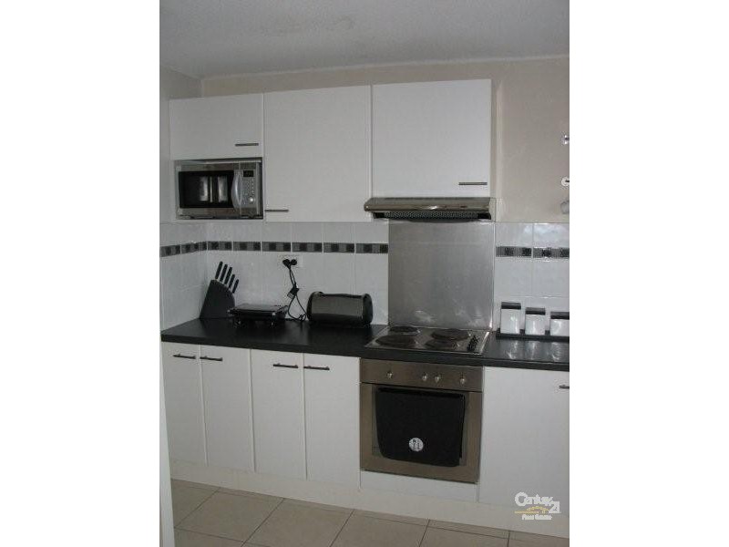 10/7 Kent Street, West Gladstone QLD 4680