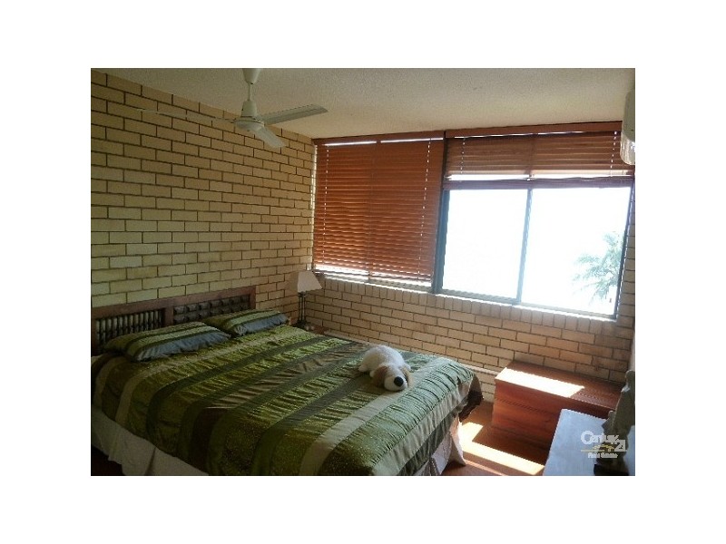 20 20 Barney Street, Barney Point QLD 4680