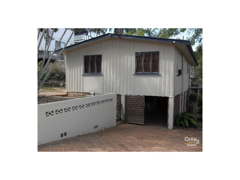 19 Williamson Street, Gladstone QLD 4680