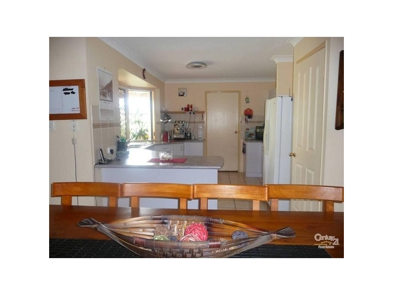 8 Walker Street, Gladstone QLD 4680