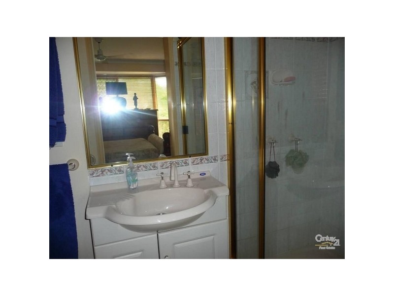 8 Walker Street, Gladstone QLD 4680