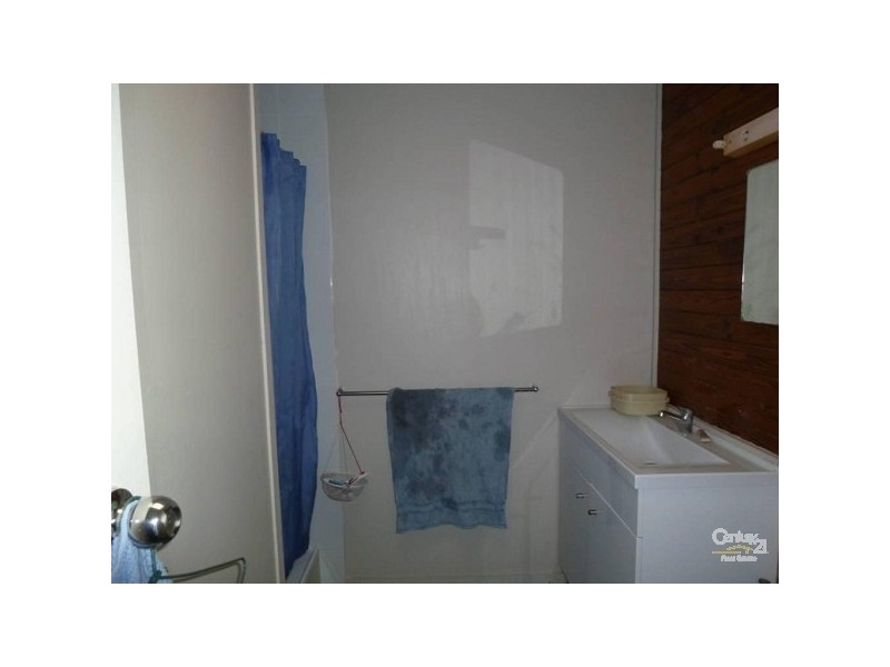 24 Allunga Drive, Glen Eden QLD 4680