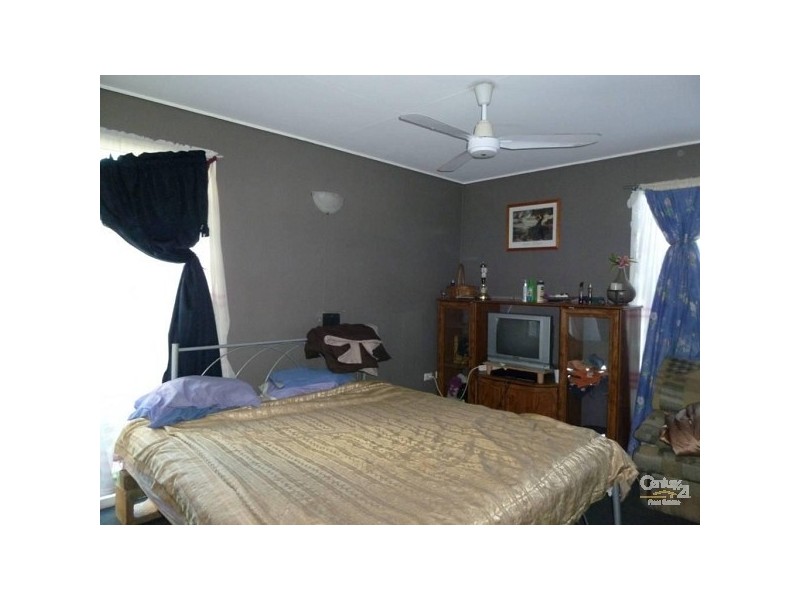 24 Allunga Drive, Glen Eden QLD 4680