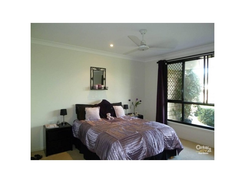 1 Creekwood Close, Gladstone QLD 4680