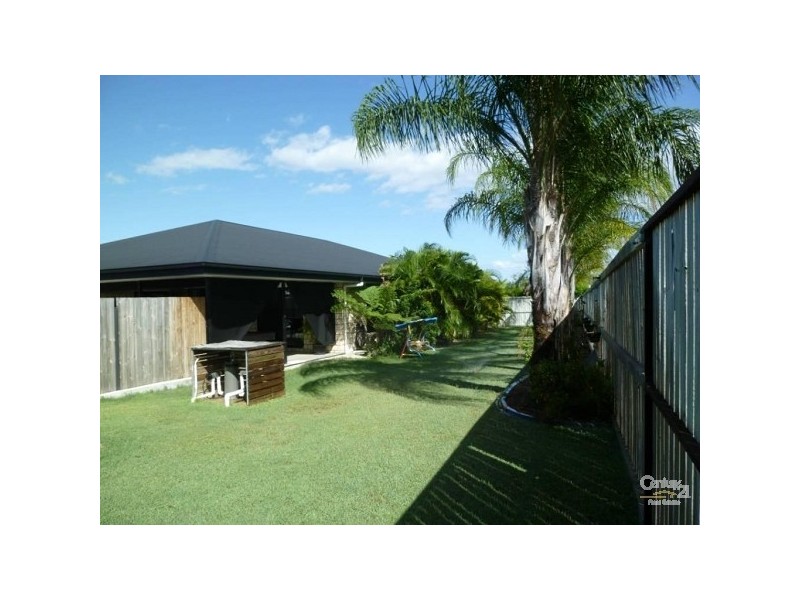 1 Creekwood Close, Gladstone QLD 4680