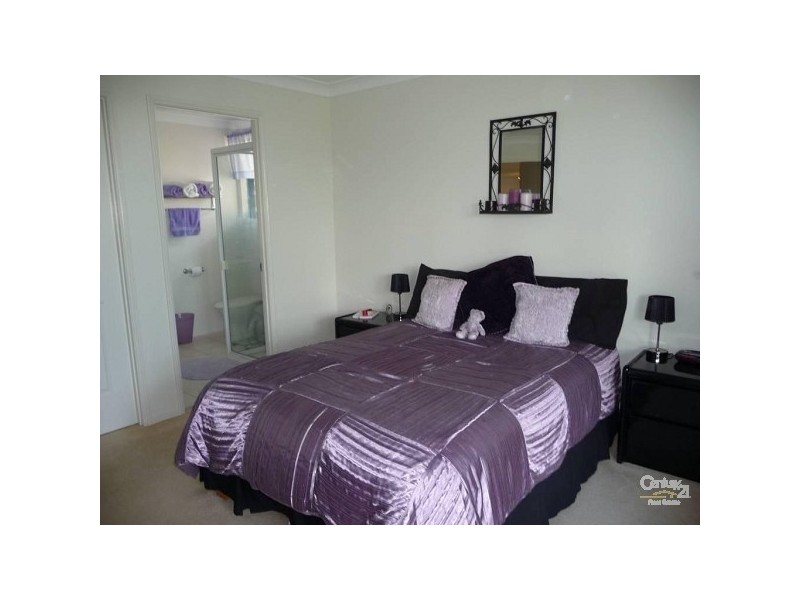 1 Creekwood Close, Gladstone QLD 4680