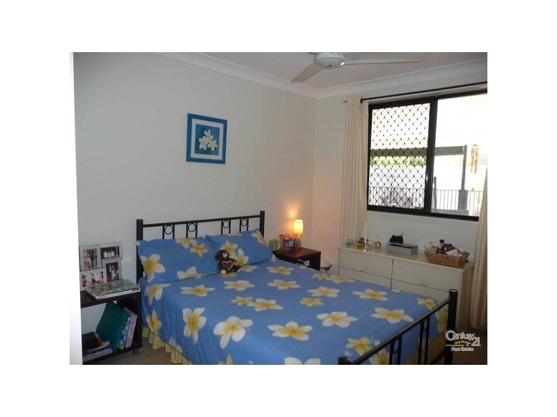 1 Creekwood Close, Gladstone QLD 4680