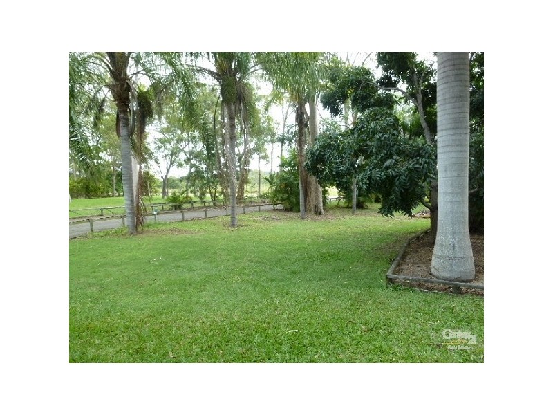 20 Mounter Street, Boyne Island QLD 4680