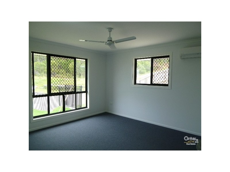 25 Bauhinia Street, Boyne Island QLD 4680