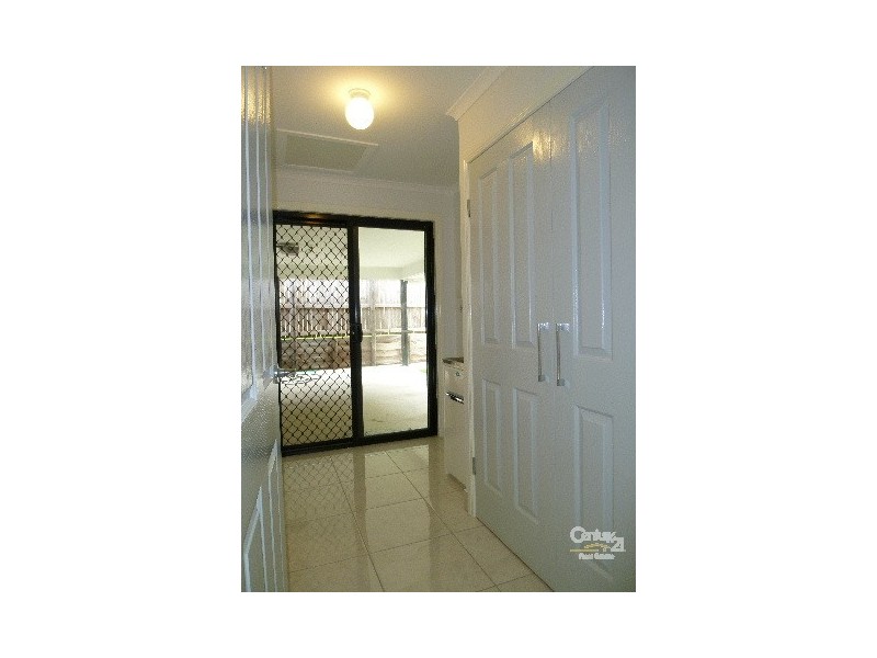 25 Bauhinia Street, Boyne Island QLD 4680