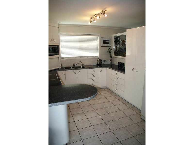 12 Macedon Street, Tannum Sands QLD 4680