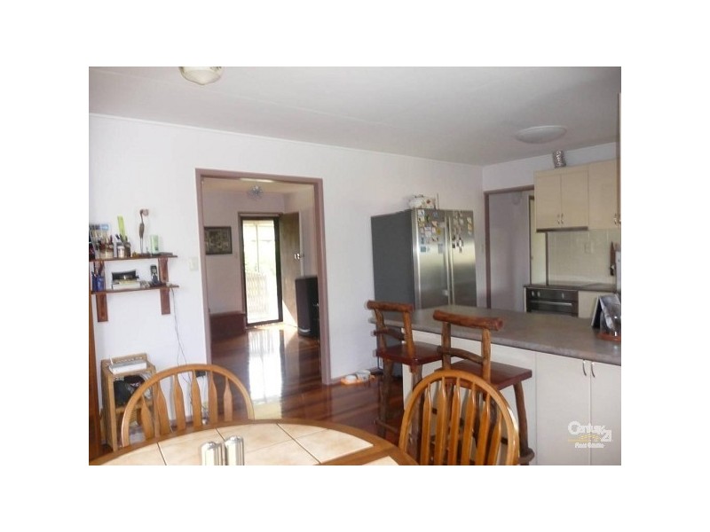 8 Schafer Street, Clinton QLD 4680