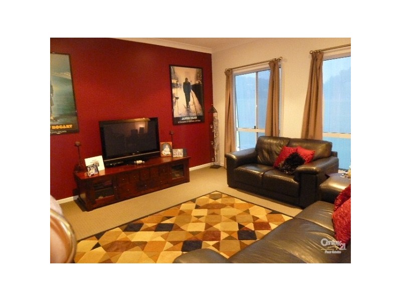 32 Surveyors Place, Beecher QLD 4680