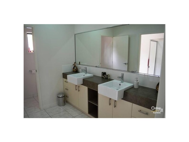 272 Jim Whyte Way, Beecher QLD 4680