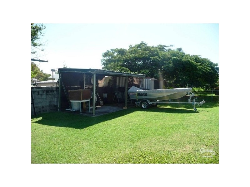 15 Golding Street, Barney Point QLD 4680