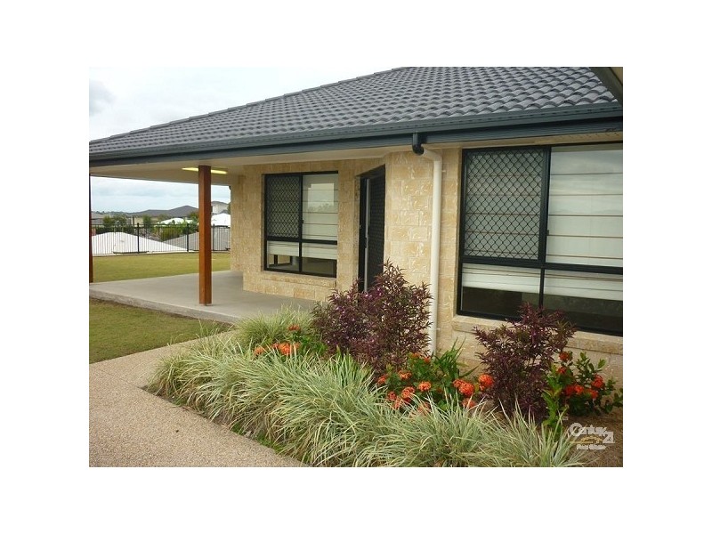 13 Leslie Street, Gladstone QLD 4680